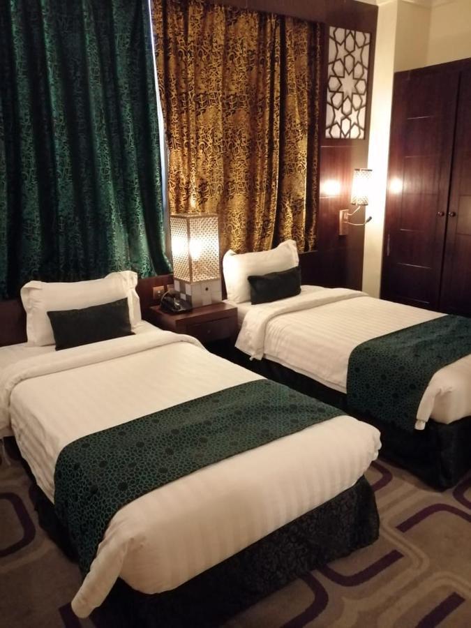 Rawdat Al Safwa Hotel 麦地那 外观 照片